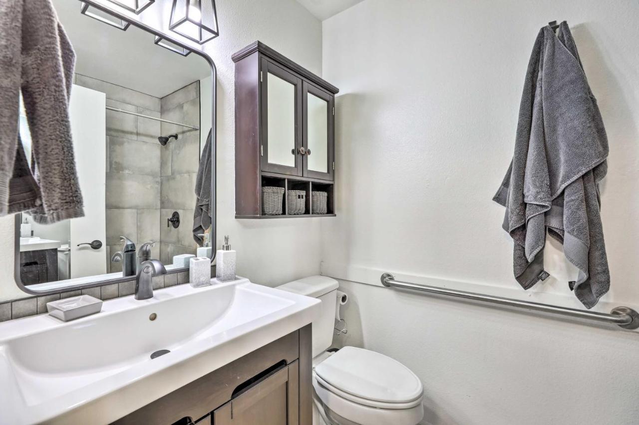 Renovated Chandler Townhome Walk To Downtown Exterior foto